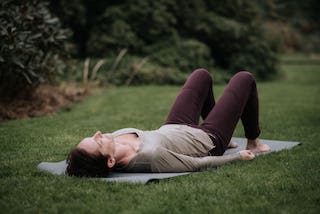 ONLINE GROUP TRE® SESSION - Experience TRE® & learn how to ground your nervous system with Carolanne Hall Depeyre - Dec 13 @ 16:00 (GMT)/11:00(EST)
